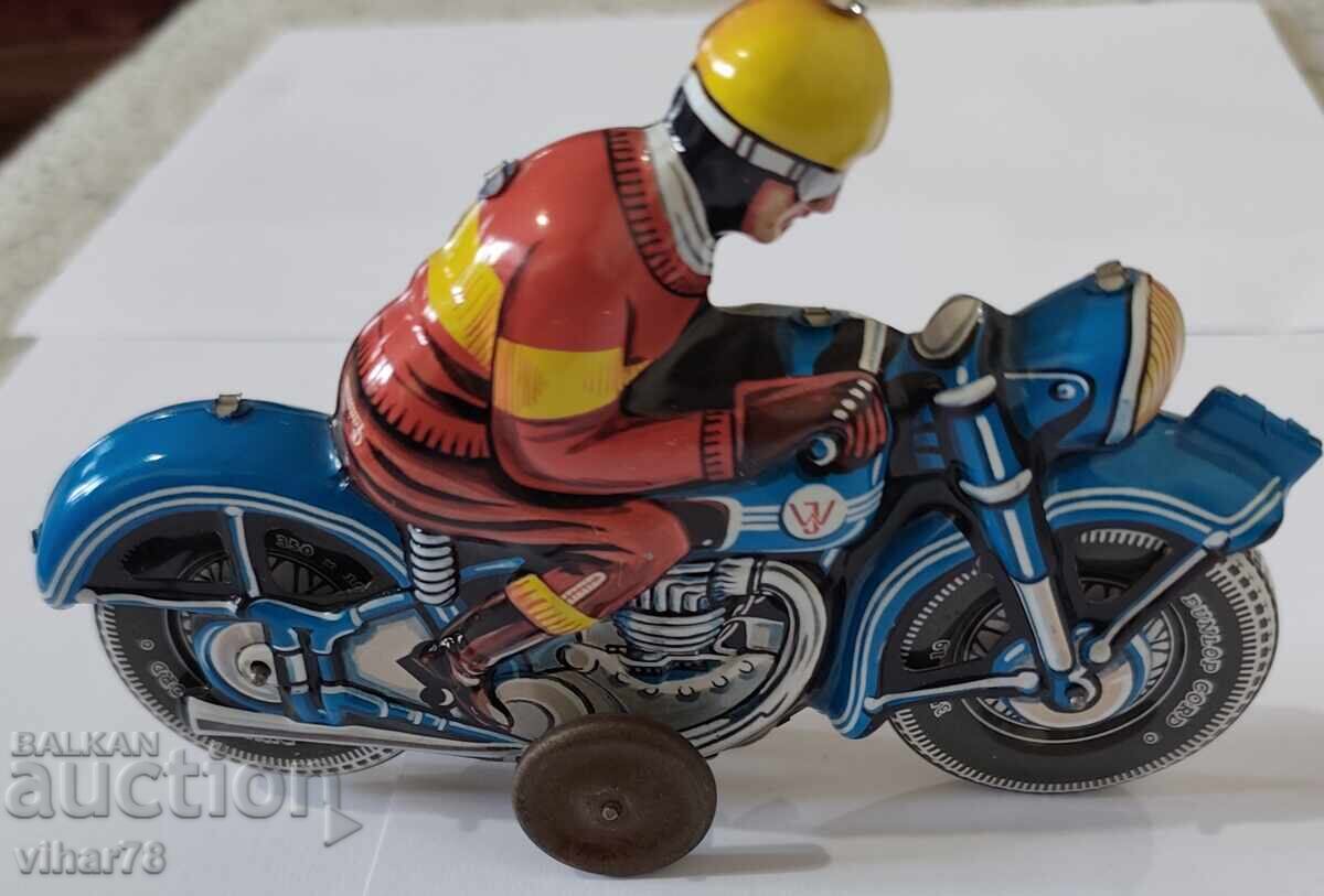 Metal motor with price 65.99 BGN | € 33.74