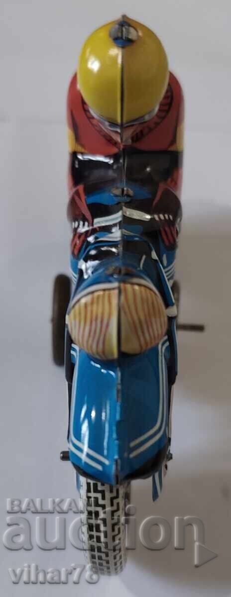 Metal motor - 7