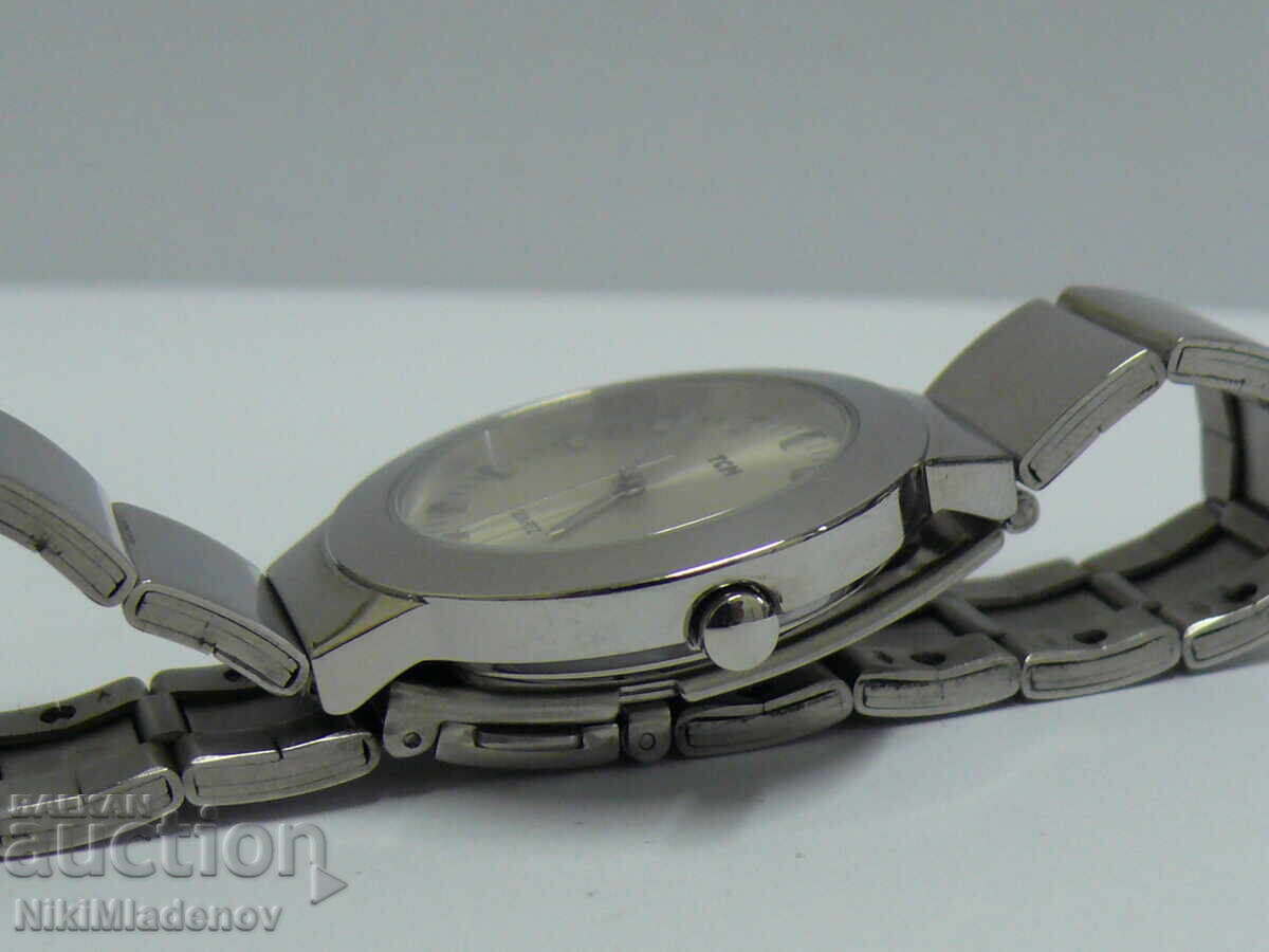 Ceas de mână TCM nou, pentru femei, funcțional cu preț 9.99 BGN | € 5.11 Ceas de mână TCM nou, pentru femei, funcțional cu preț 9.99 BGN | € 5.11