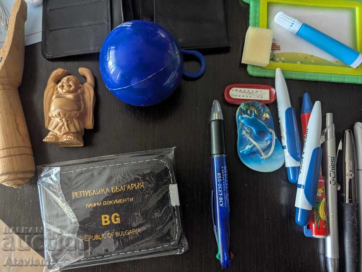 Сборен лот от вещи от 0.01 лв. - 5