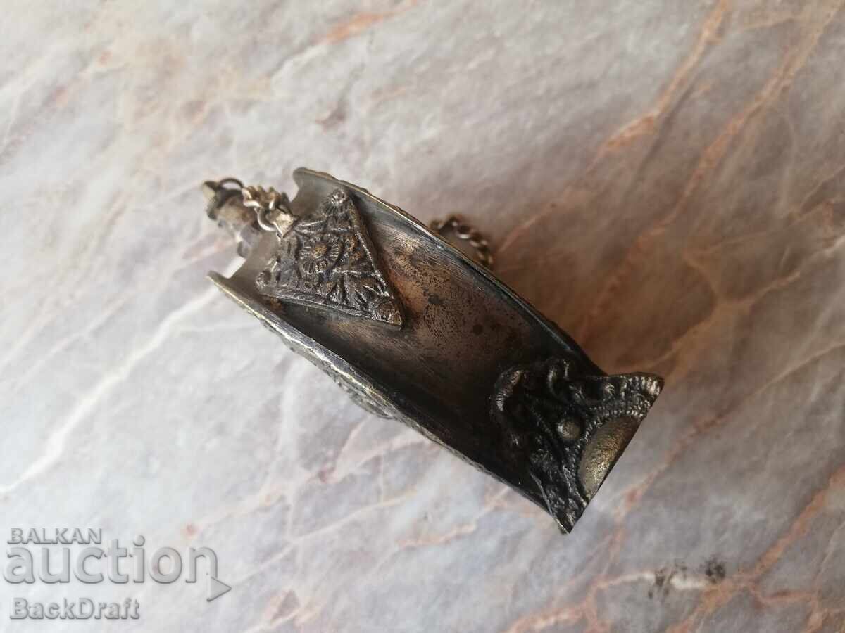 Old Embossed Powder Flask, cartridge belt, cartridge holder, pistol, rifle - 6 Old Embossed Powder Flask, cartridge belt, cartridge holder, pistol, rifle - 6