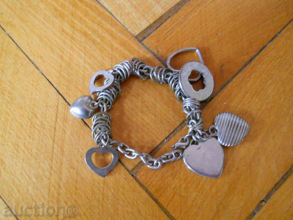 Метална гривна Метална гривна