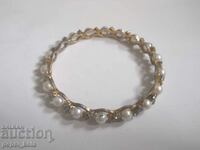 Χάλκινο βραχιόλι με ψεύτικα μαργαριτάρια