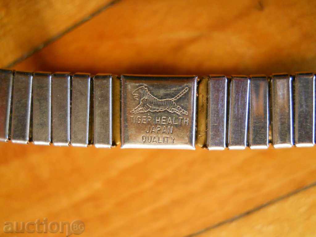 Licitație Brățară metalică extensibilă - Japonia Licitație Brățară metalică extensibilă - Japonia