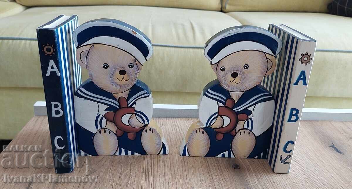 Wooden Bookends for Connoisseurs