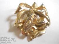 Стара брошка