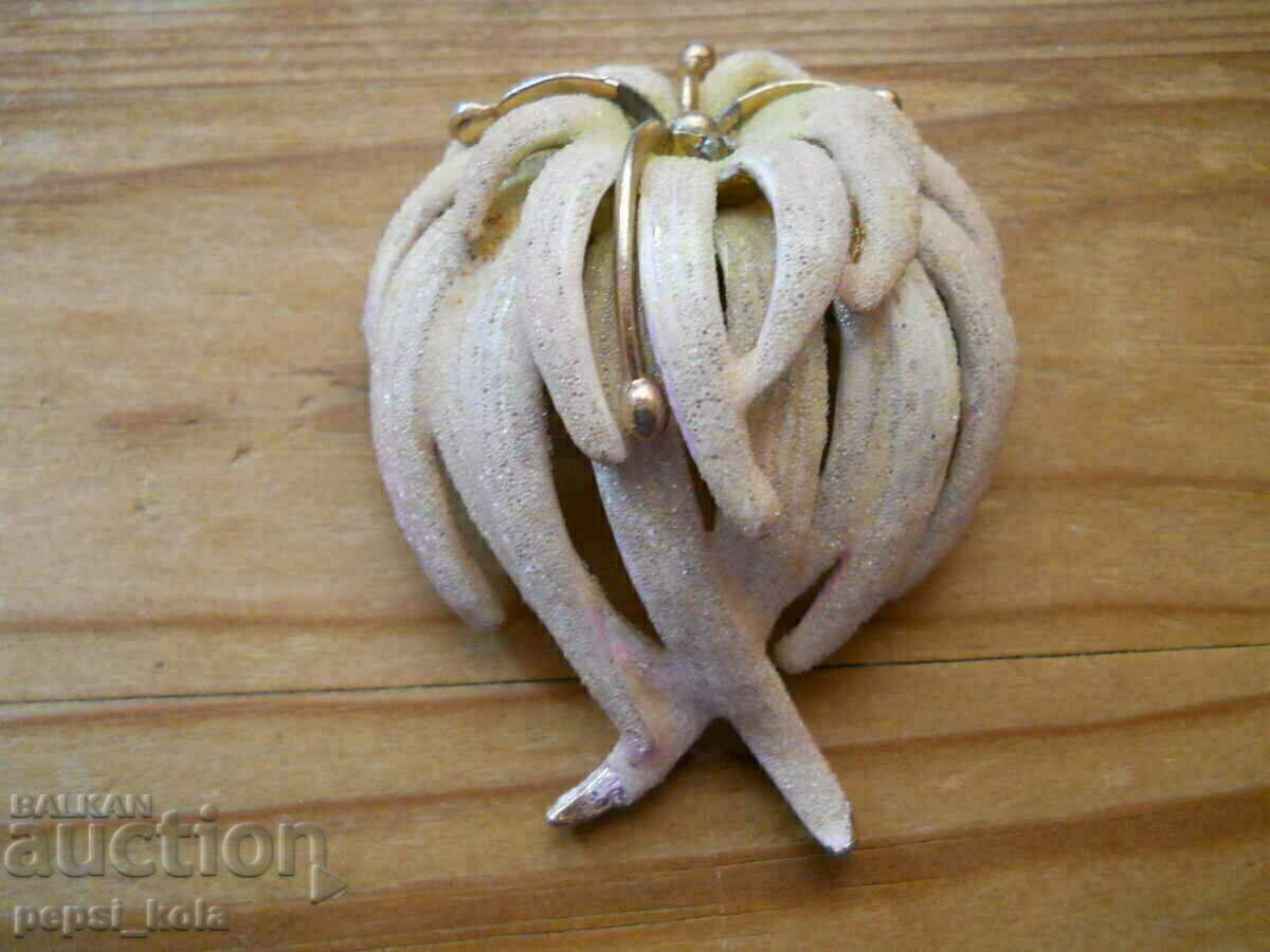 Broșă veche Broșă veche