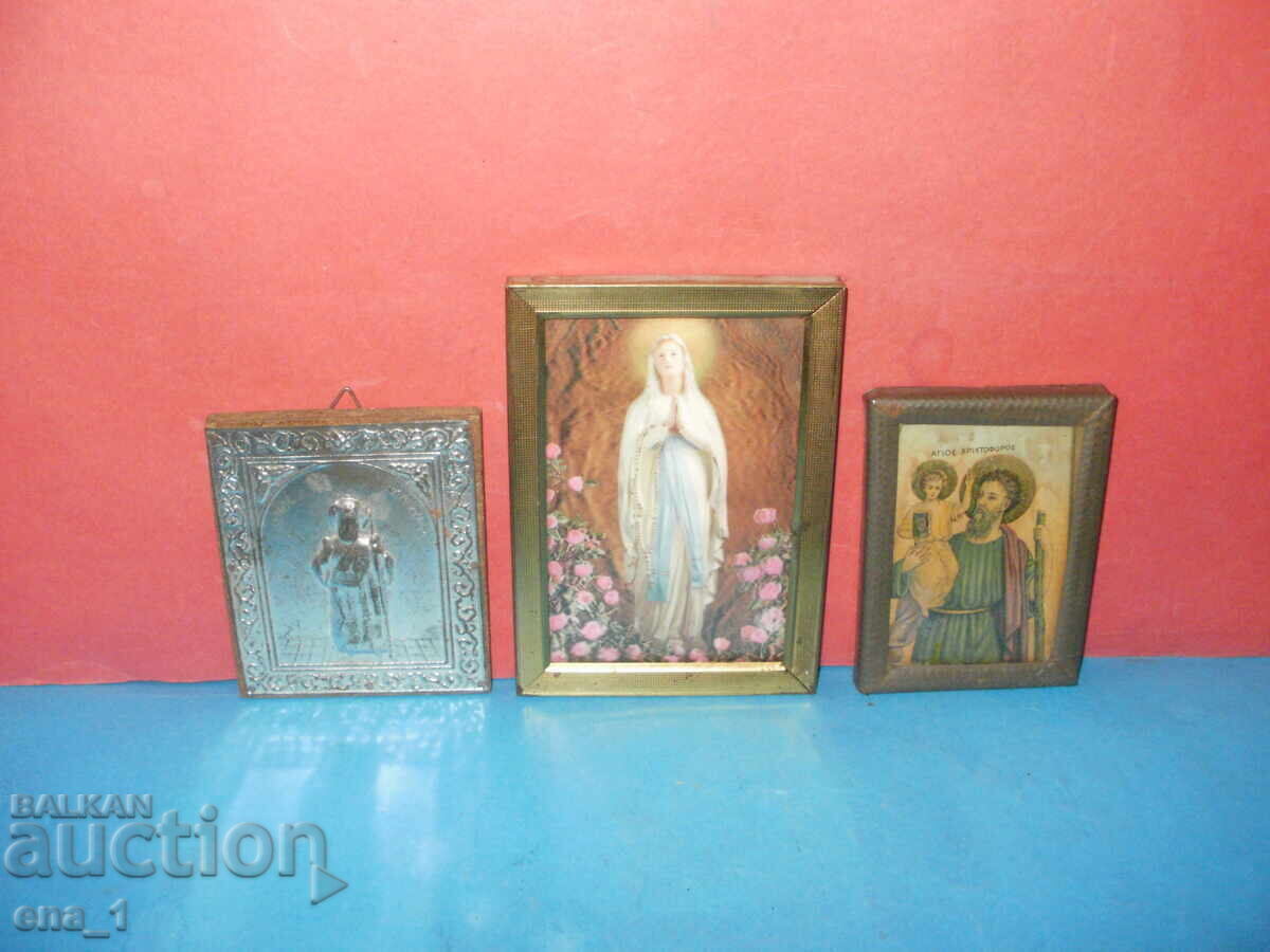 Аукцион Лот от 3 иконки с различни изображения на светци