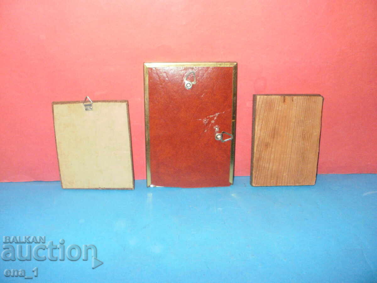 Доставка на Лот от 3 иконки с различни изображения на светци