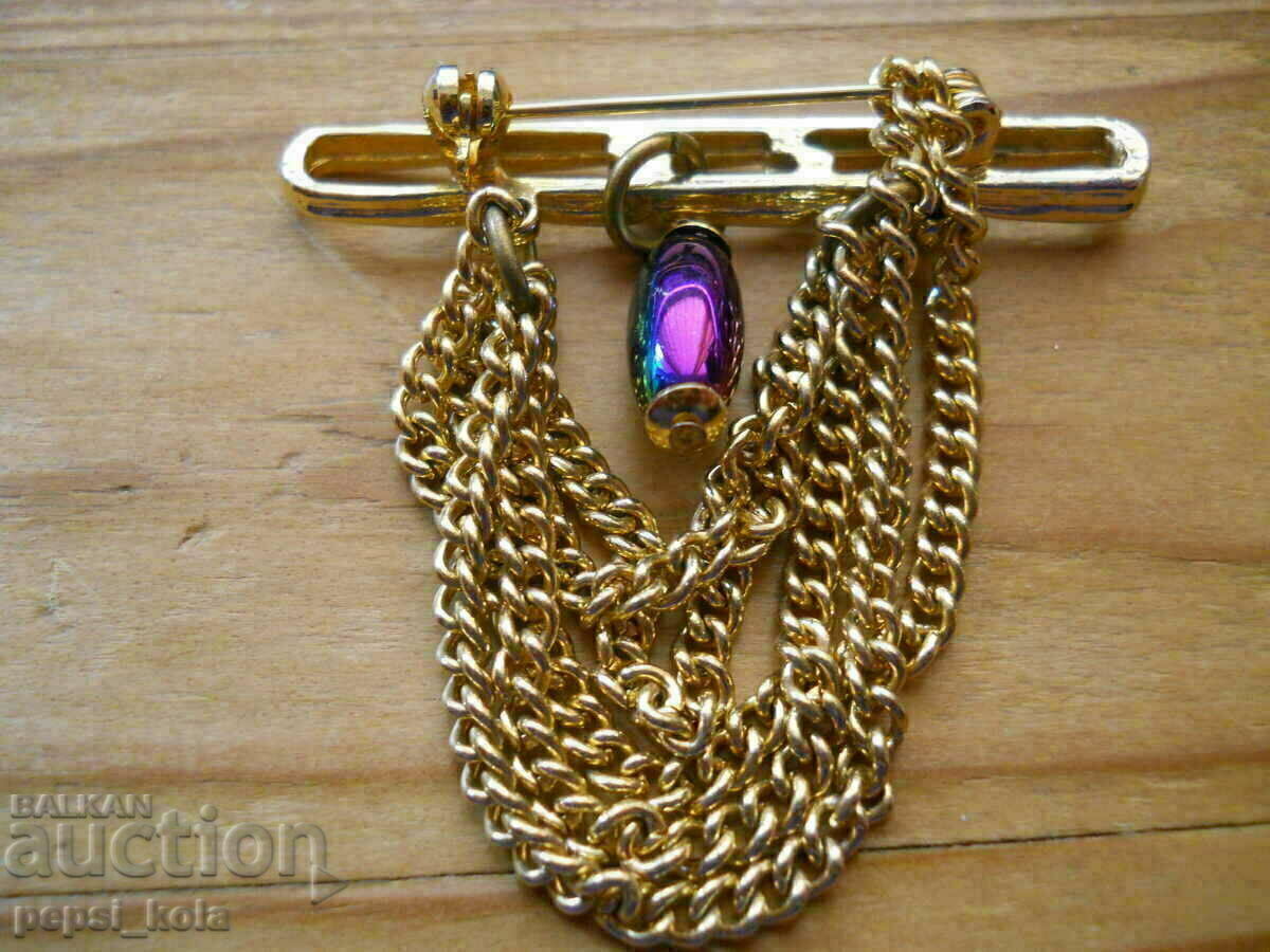 Παλιά επιχρυσωμένη καρφίτσα με τιμή € 3.50 | 6.85 BGN