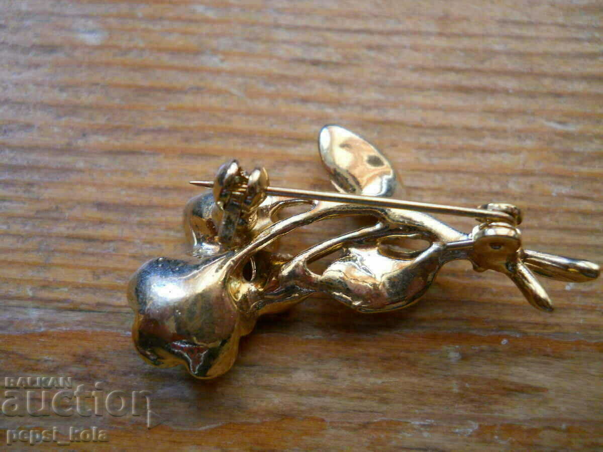 Παλιά καρφίτσα με τιμή 7.00 BGN | € 3.58