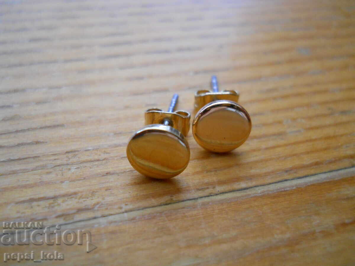 Παιδικά επιχρυσωμένα σκουλαρίκια Παιδικά επιχρυσωμένα σκουλαρίκια