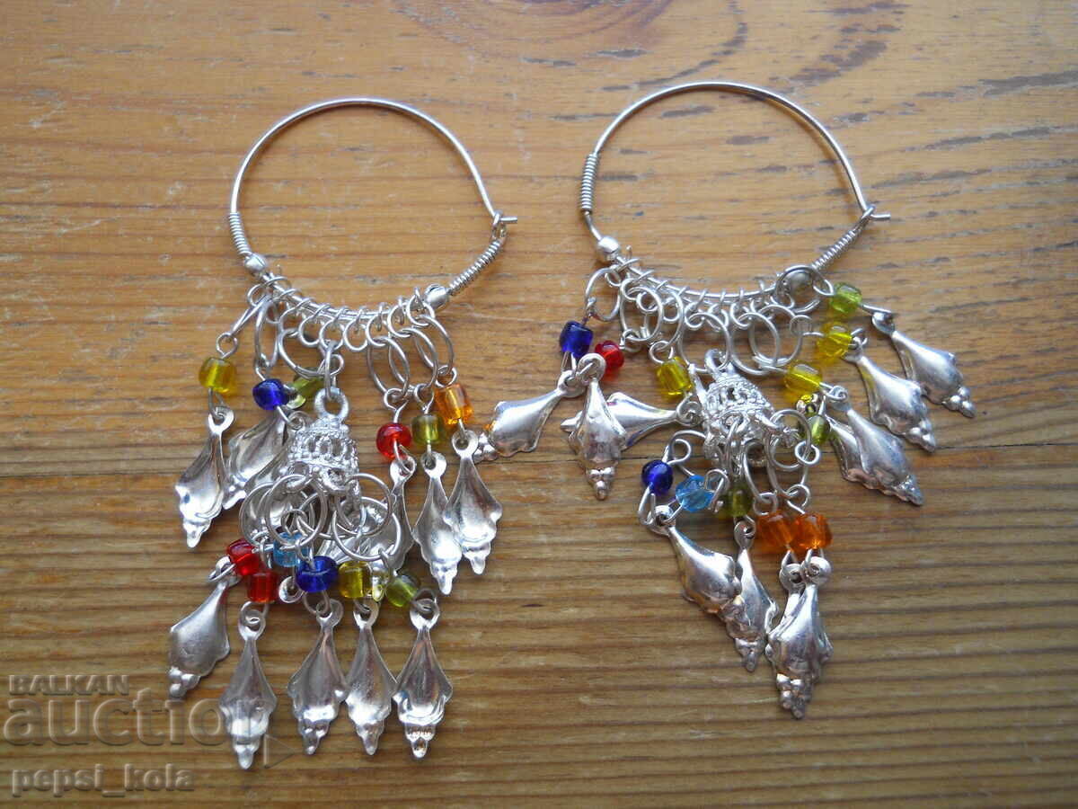 Cercei vechi argintati