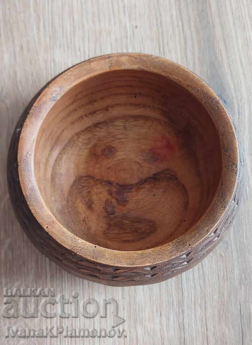 Licitație Sculptură în lemn pentru cunoscători