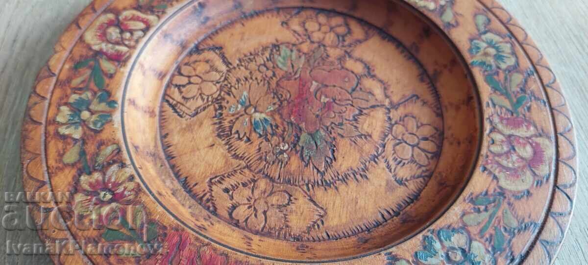 Παράδοση Πανό ξυλόγλυπτο vintage για γνώστες