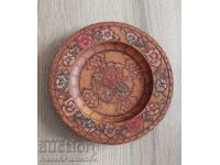 Vintage Wood Carving for Connoisseurs