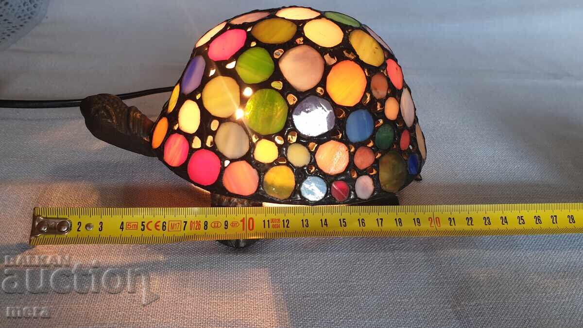 Mnogotsvetna nastolna lampa kostenurka tip  "Tifani" με τιμή 180.00 BGN | € 92.03