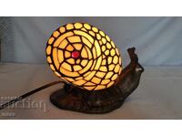 Nastolna lampa tip Tifani  s forma ohlyuv