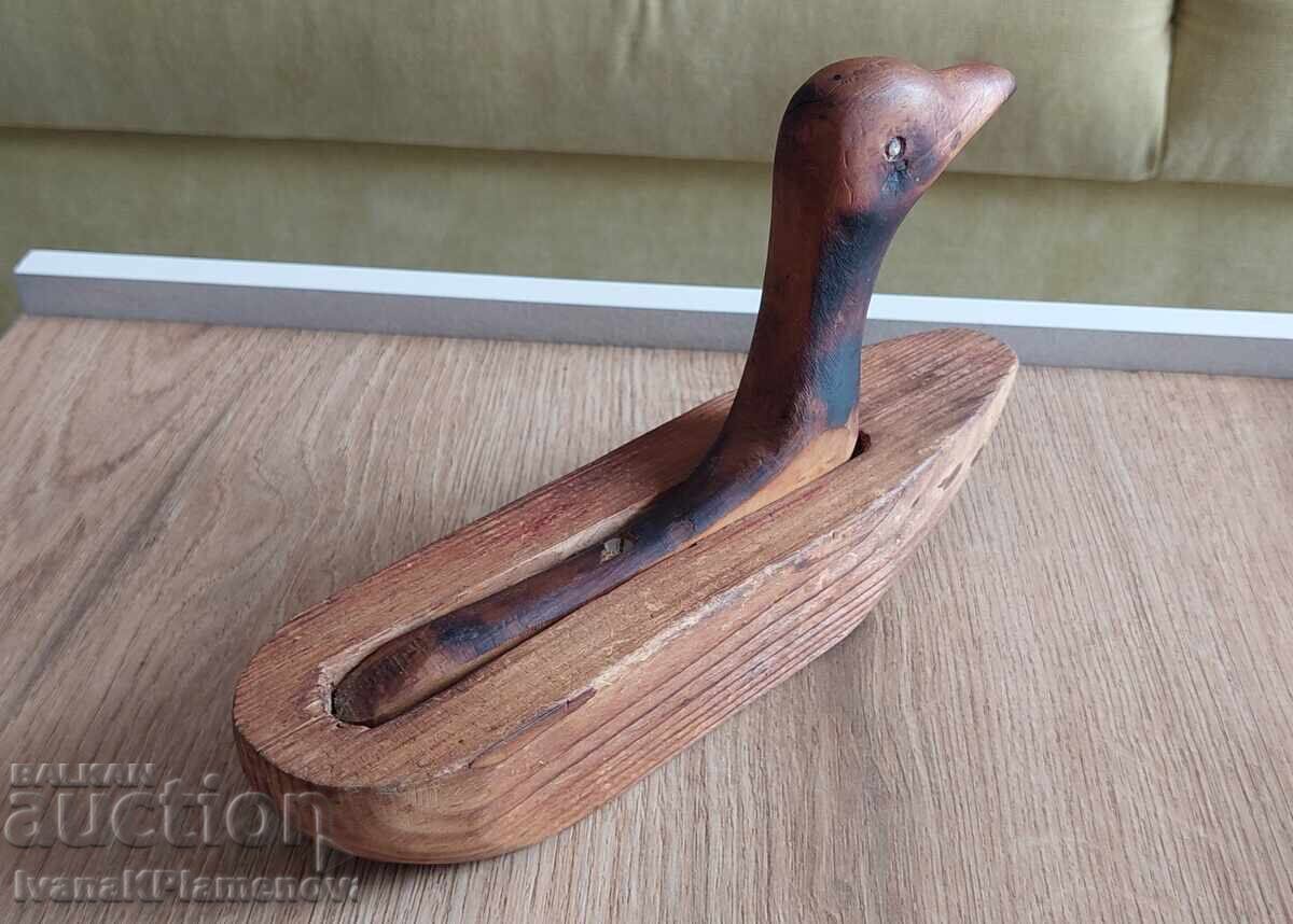 Licitație Sculptură în lemn pentru cunoscători
