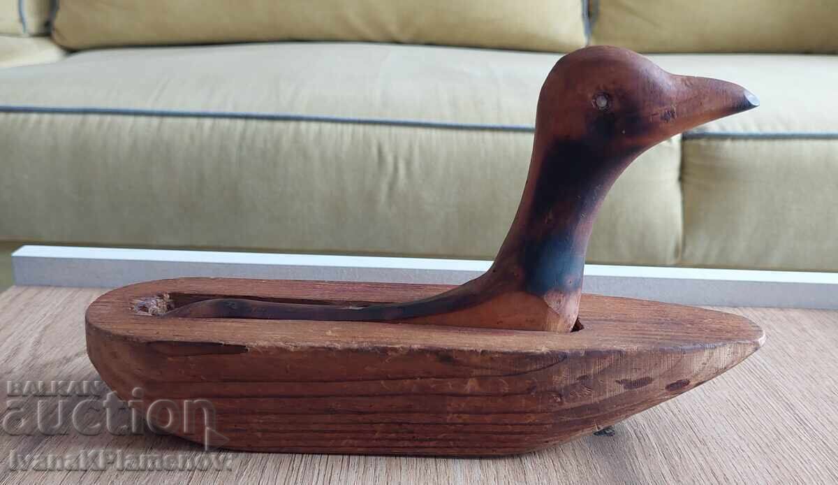 Sculptură în lemn pentru cunoscători Sculptură în lemn pentru cunoscători