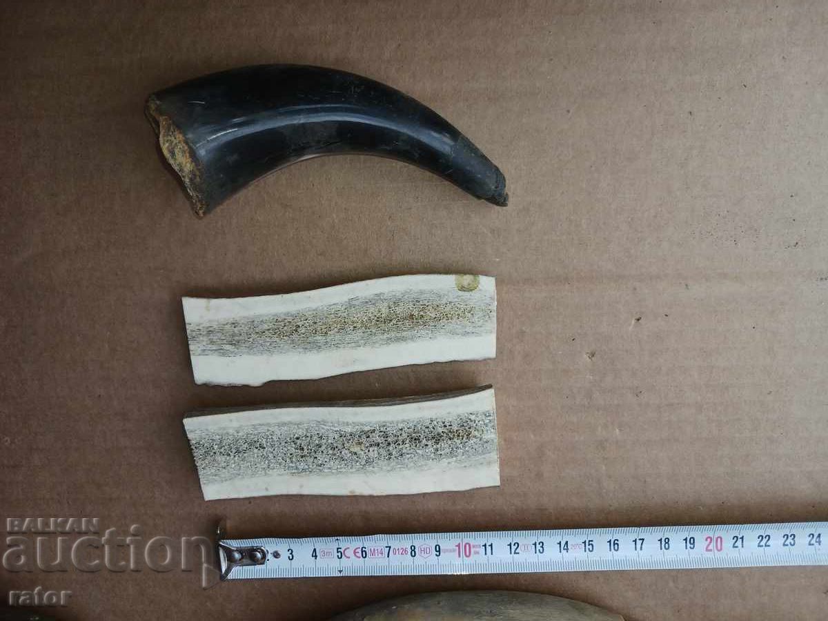 Παράδοση Κέρας, κέρατα, θήκη για μπαρούτι, θήκη για μπαρούτι, λαβή μαχαιριού Παράδοση Κέρας, κέρατα, θήκη για μπαρούτι, θήκη για μπαρούτι, λαβή μαχαιριού