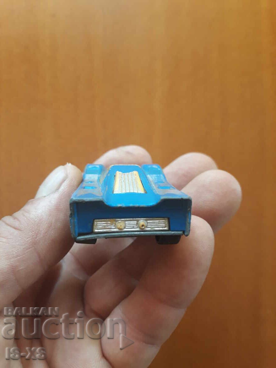 Доставка на BG MACHBOX FLAMIN MANTA Доставка на BG MACHBOX FLAMIN MANTA