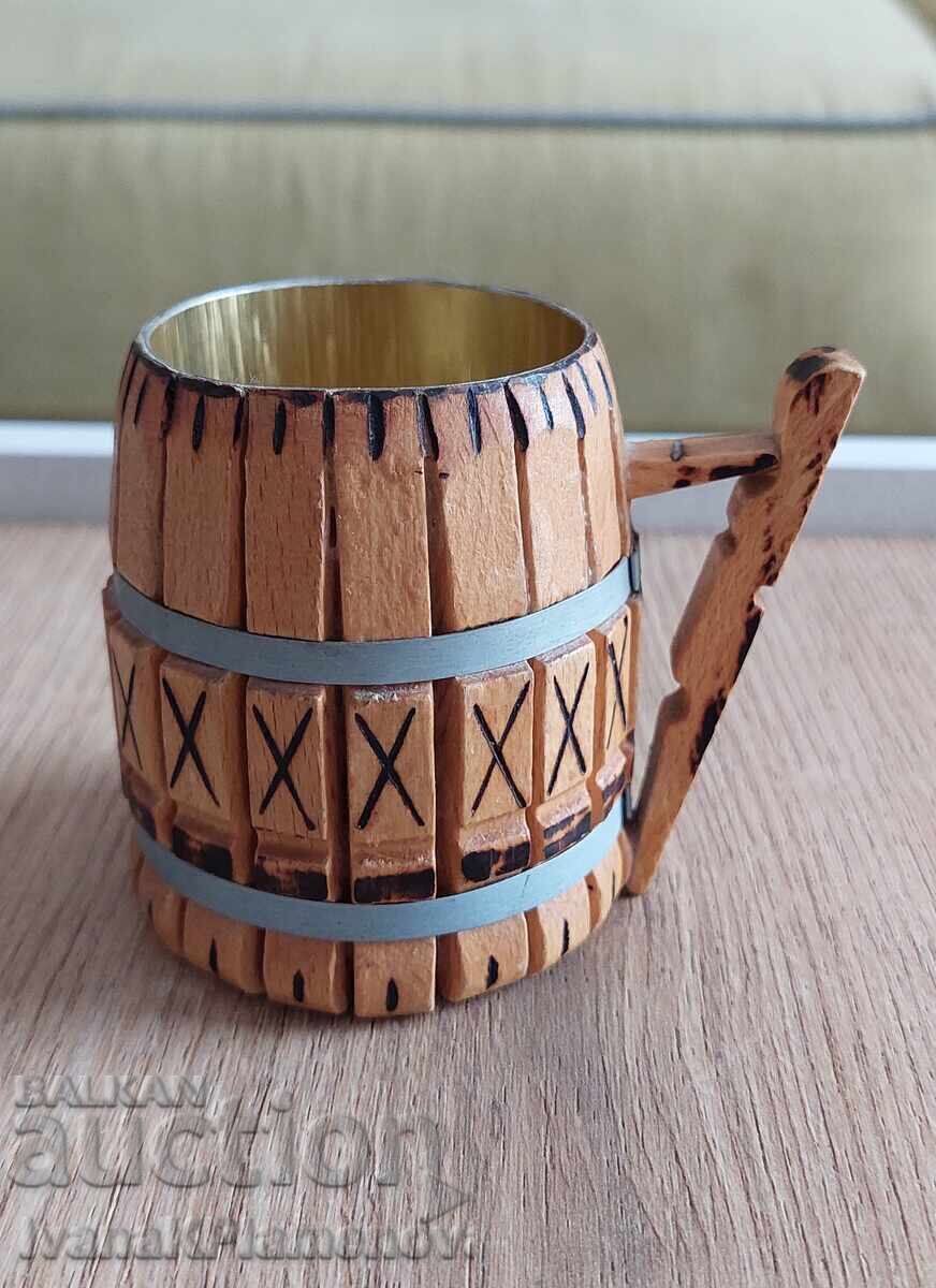 Suvenir pentru cunoscători cu preț € 5.00 | 9.78 BGN