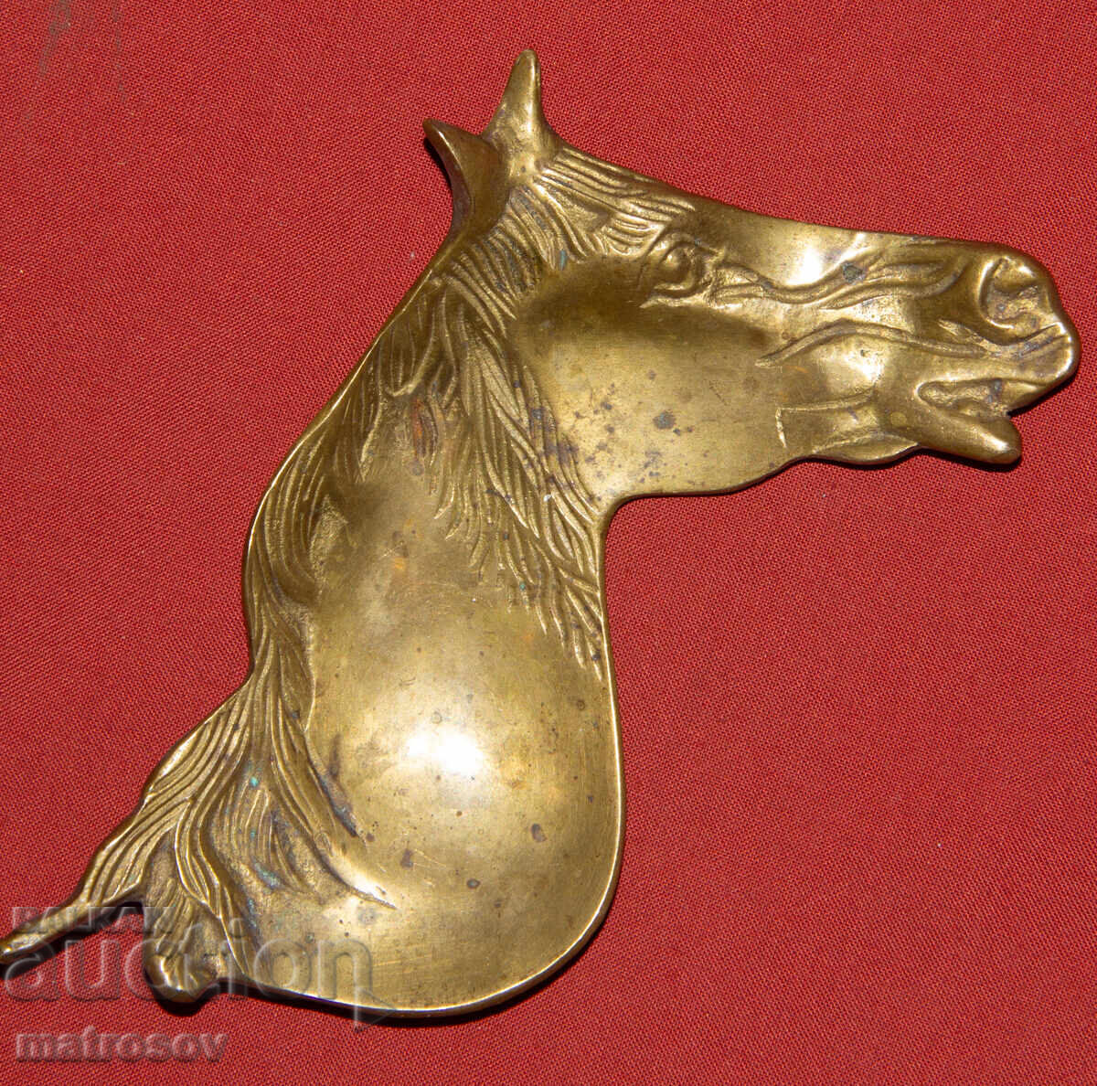 Стара месингова купа декорация конска глава с цена 160.00 лв. | € 81.81
