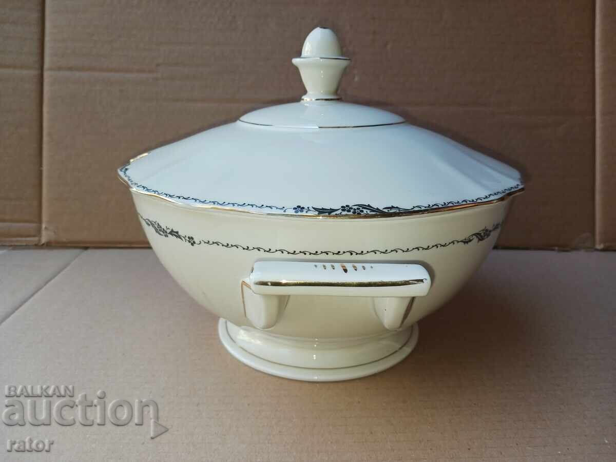 Delivery of Very beautiful old porcelain soup tureen Koenigszelt - Germany Delivery of Very beautiful old porcelain soup tureen Koenigszelt - Germany