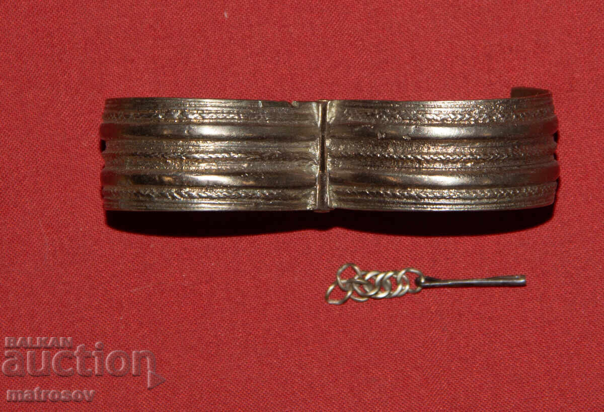 Livrarea Brățară veche tradițională din argint