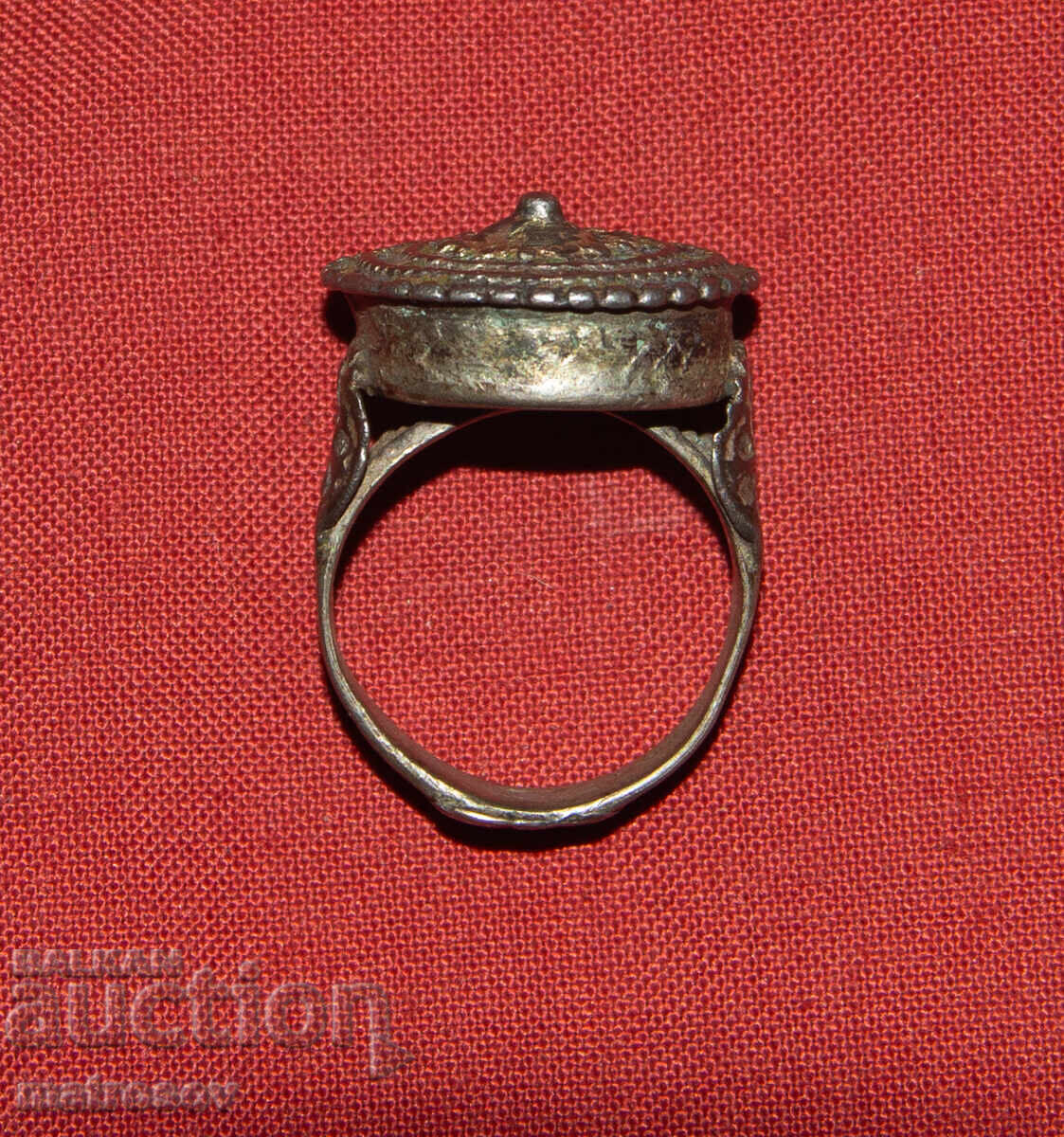 Old traditional silver ladies ring - 5