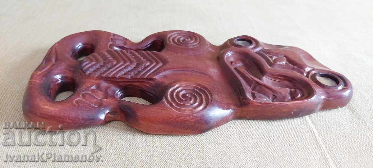 Доставка на Дърворезба Нова Зеландия за колекционери отлична