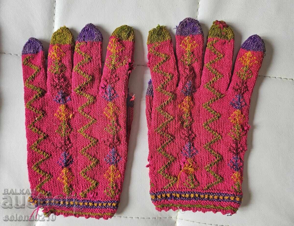 Costum popular autentic pomac cu toate părțile - 6 Costum popular autentic pomac cu toate părțile - 6