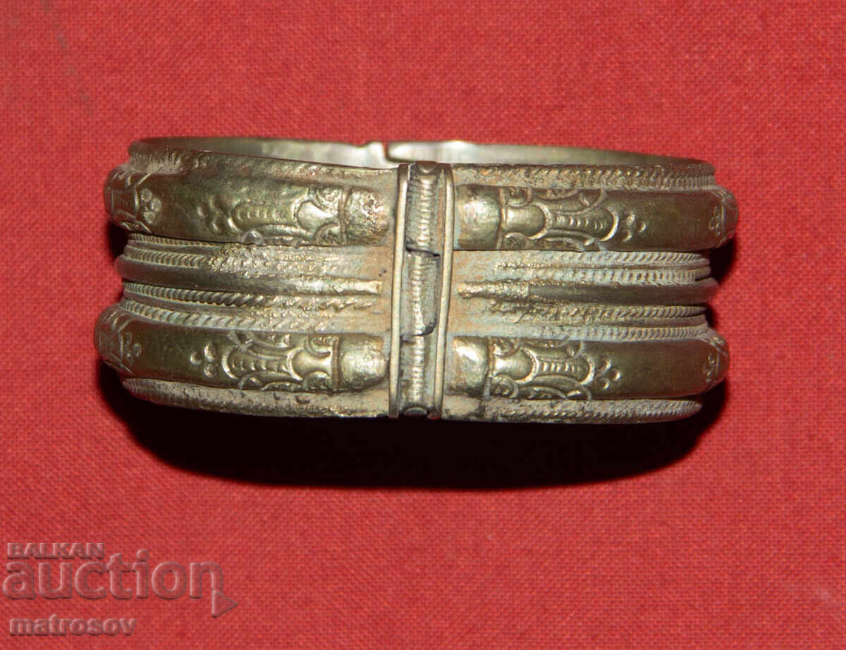 Brățară veche tradițională din argint