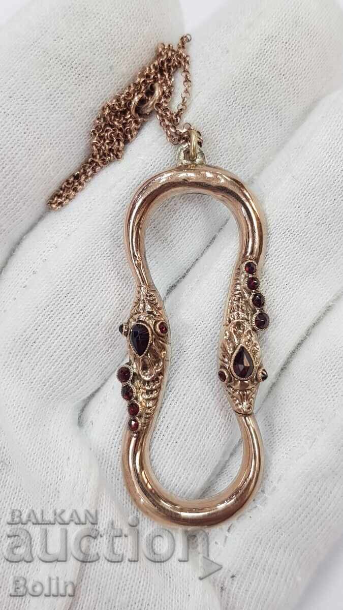 Δημοπρασία Σπάνιο ασημένιο επιχρυσωμένο μενταγιόν με γρανάτες 19ος αιώνας Victorian Era