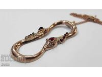 Medalion rar din argint placat cu aur cu granate, secolul al XIX-lea, Epoca Victoriană