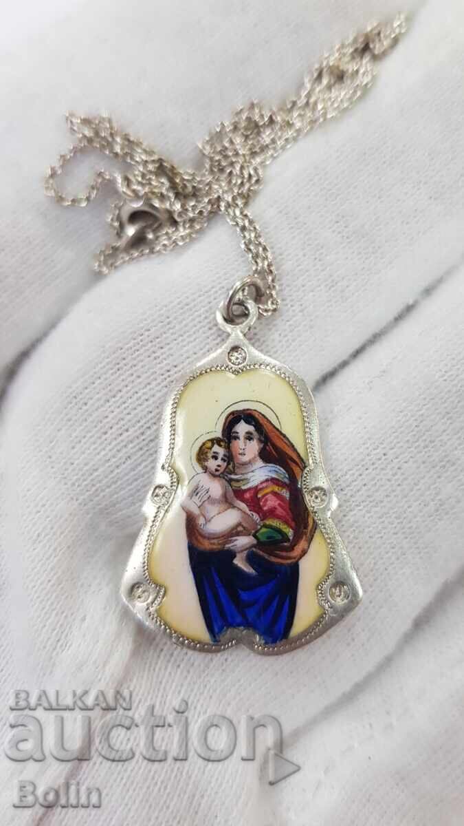 Рядък сребърен медальон с Дева Мария и Иисус Христос 19. век