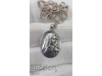 Frumos medalion de argint cu Fecioara Maria, sec. XX (început)