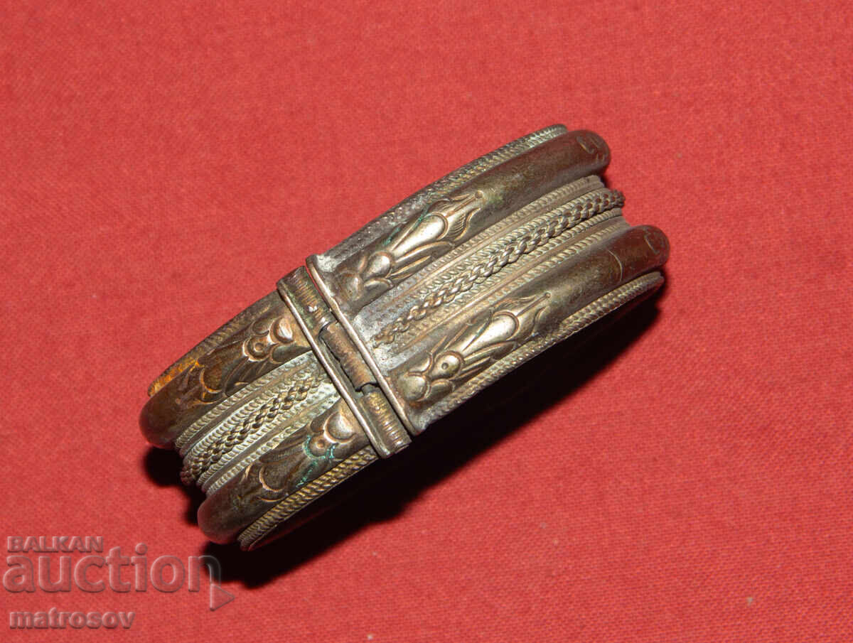 Стара традиционна сребърна гривна накит - 7