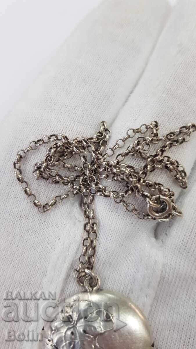 Auction  Rare Silver Pendant ART-NOUVEAU - Europe 1870 - 1890