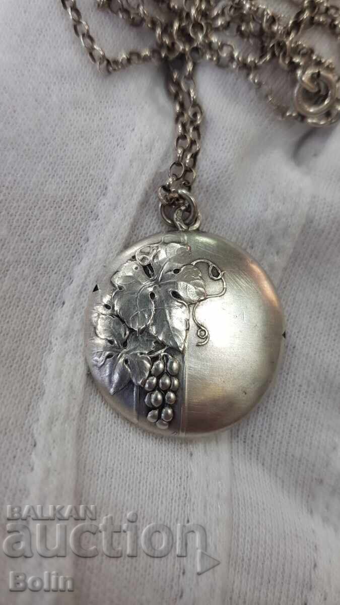 Livrarea Medalion de argint rar ART-NOUVEAU - Europa 1870 - 1890