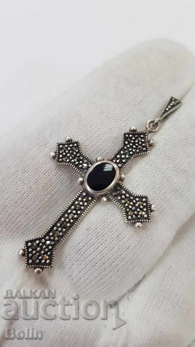 Silver cross with marcasites and onyx - 925 silver - Europe with price 85.00 BGN | € 43.46