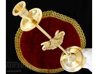 Sfeșnic de bronz cu decorație barocă, înalt de 32 cm