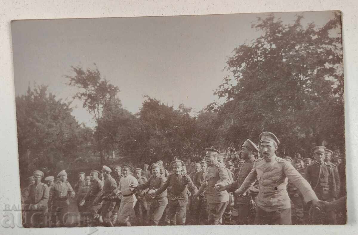 ΣΤΡΑΤΙΩΤΕΣ ΧΟΡΟ ΠΑΛΙΑΣ ΣΤΡΑΤΙΩΤΙΚΗΣ ΦΩΤΟΓΡΑΦΙΑΣ ΠΡΩΤΟΥ ΠΑΓΚΟΣΜΙΟΥ ΠΟΛΕΜΟΥ Α' ΠΠ