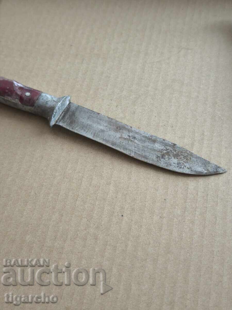 Un cuțit vechi - 7