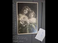 Стара пощенска картичка - Деца