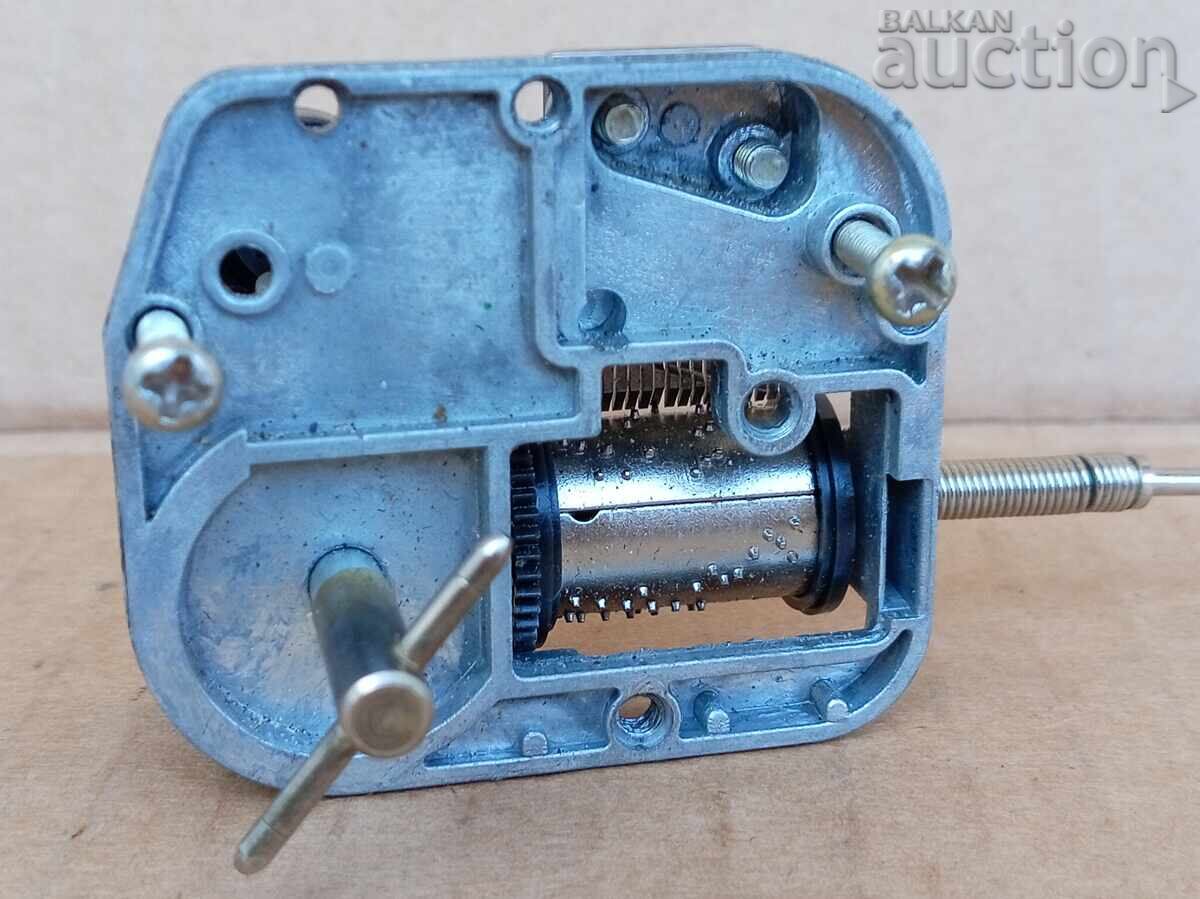 Δημοπρασία Μηχανική λατέρνα με μελωδία Fur Elise