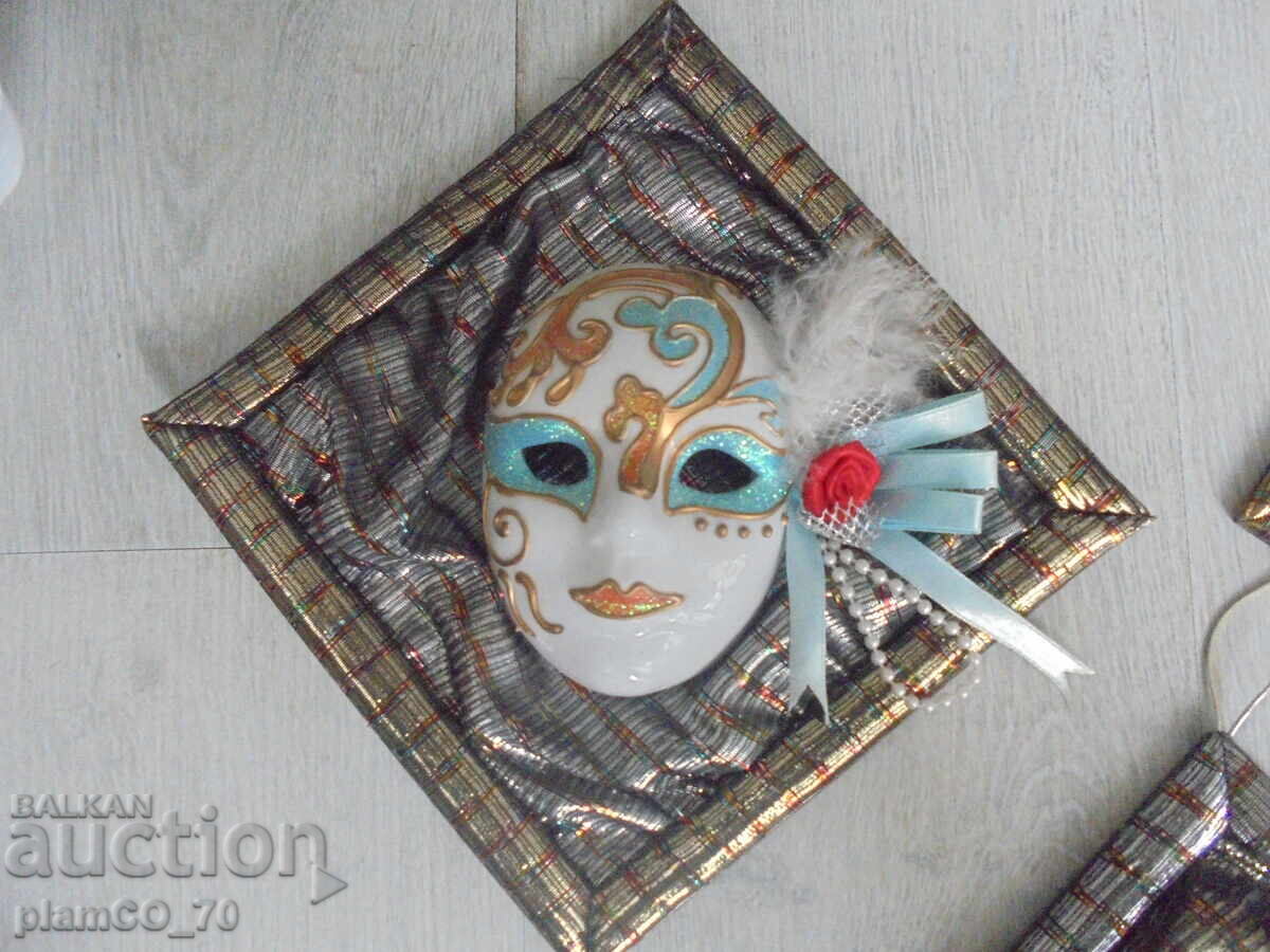 №8262 Three Hand-Decorated Wall Masks "Venetian Charm" with price 45.00 BGN | € 23.01 №8262 Three Hand-Decorated Wall Masks "Venetian Charm" with price 45.00 BGN | € 23.01