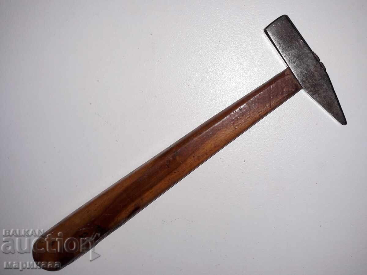 CLOCKWISE HAMMER