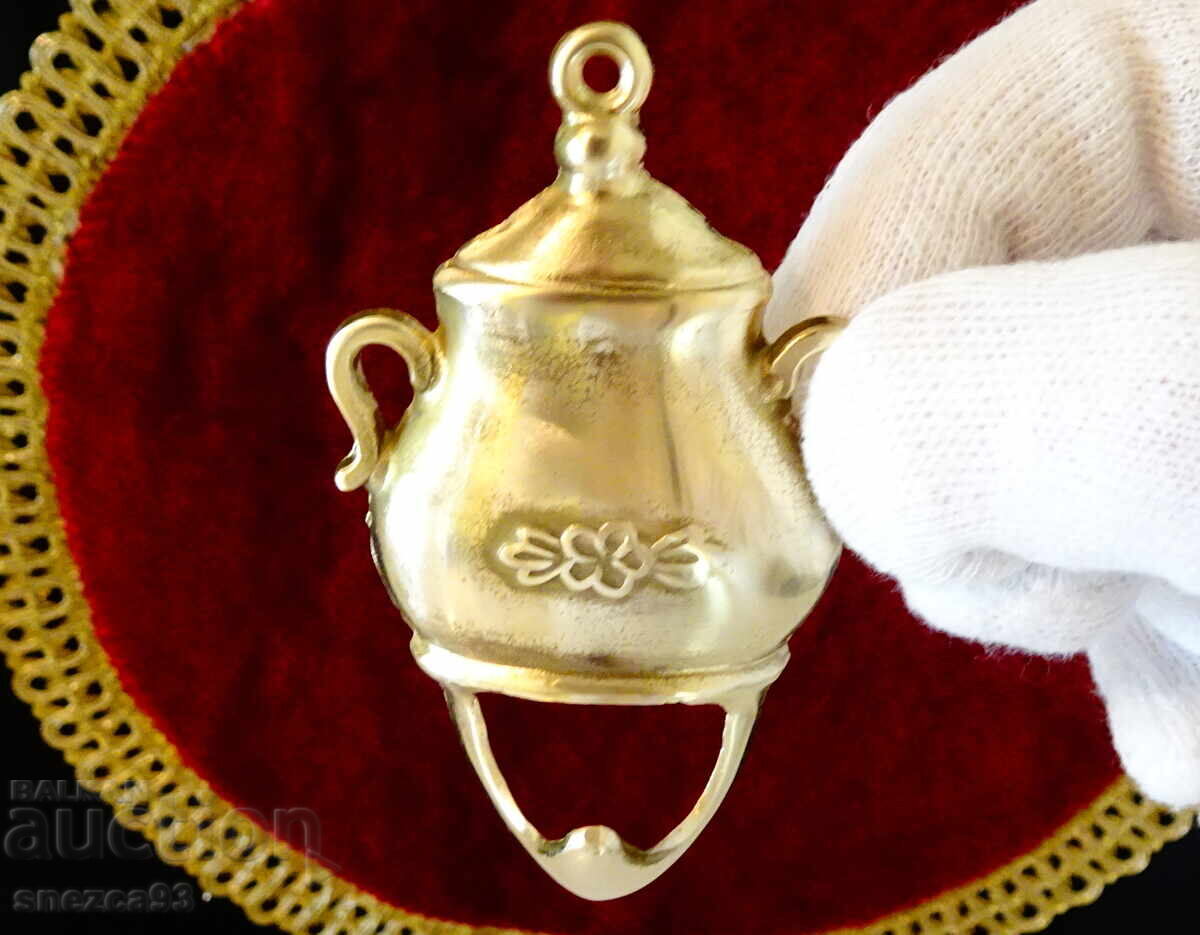 Бронзова закачалка,ретро бобено гърне.